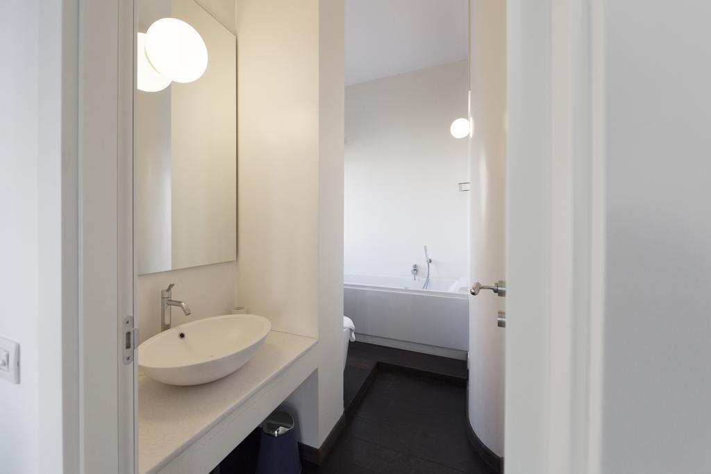 Milhouse Suites Sant'Ambrogio Milan Ruang foto